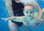 Babyschwimmkurse Babyschwimmkurse